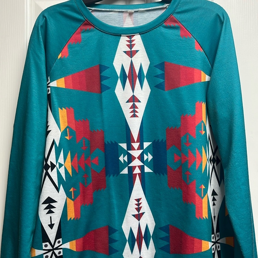 Tribal Long sleeve
